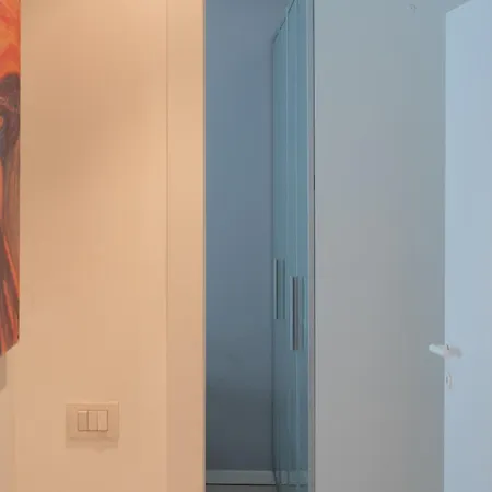 Prestige Boutique Homes - Duomo 1-2
