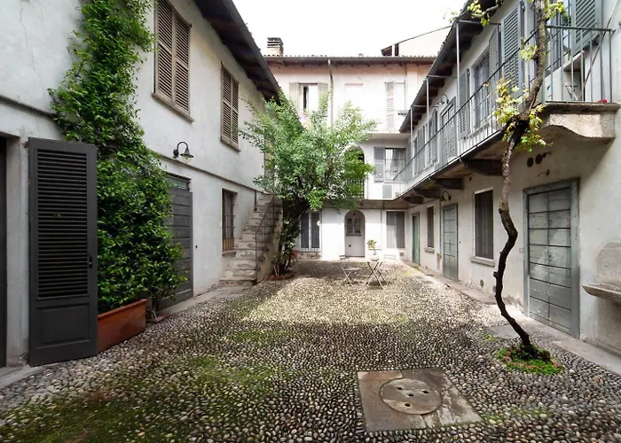 HBHALL Navigli 2